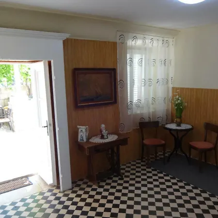 Vera Appartement *